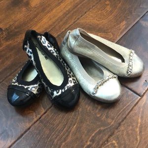 2 pairs of American Eagle slip ons size 10.5